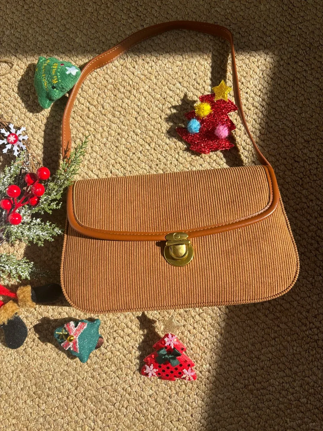 

Corduroy Brown Buckle Shoulder Bags Women Four Season American Vintage Streetwear Fashion Preppy Style Sweet Chic Handbags Y2K