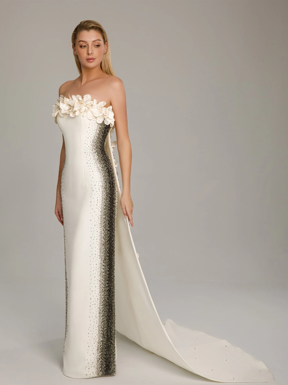 Fashion White Black Gradient Evening Dress With Train Strapless 3D Floral Crystal Beaded Straight Prom Gown For Women Customized