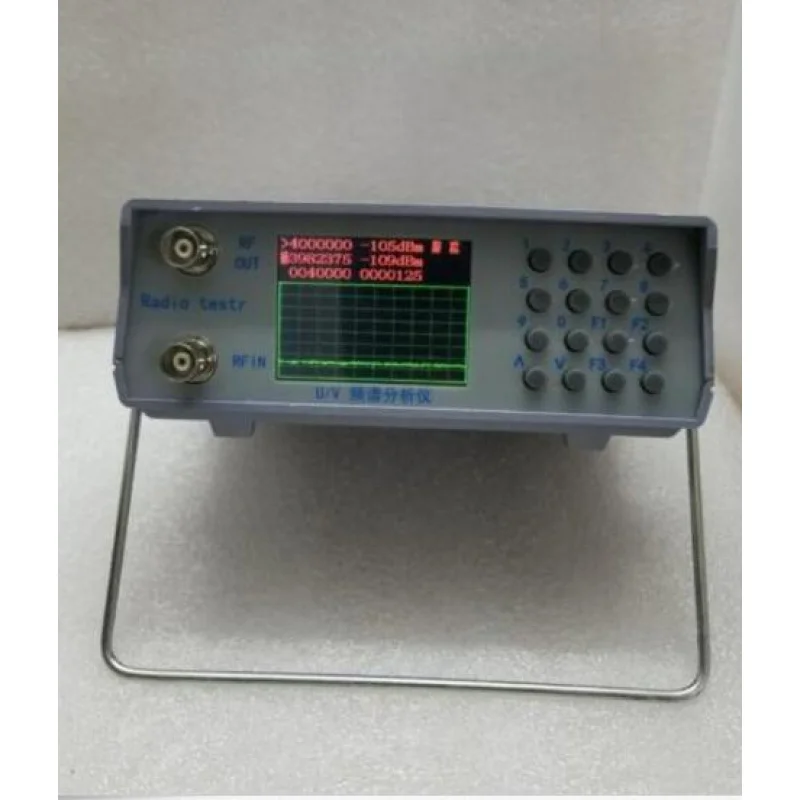 

U/V UHF VHF dual band spectrum analyzer with tracking source