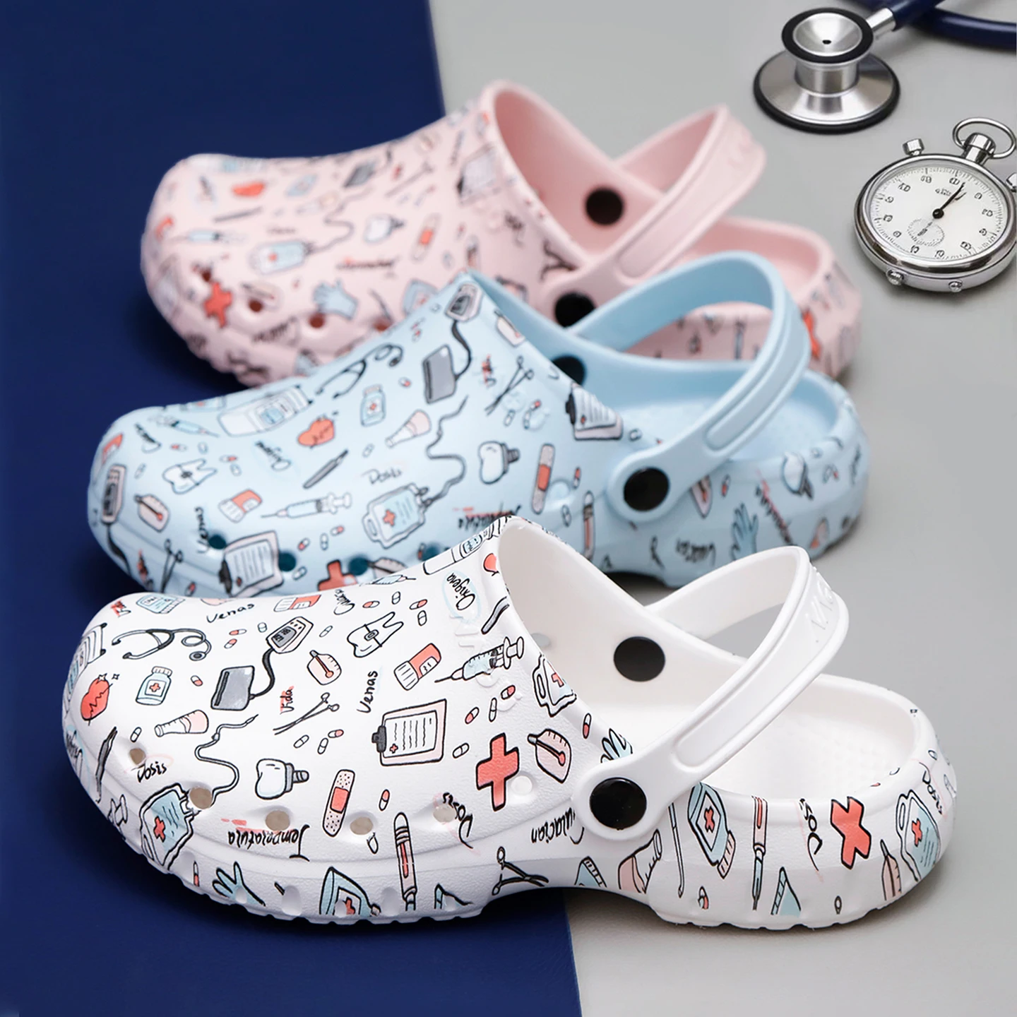 Medical Print Doctor Nurse Scrub Clogs EVA Medical Clogs Dentist Veterinary Slippers Dental Surgical Shoes Non-slip with Straps
