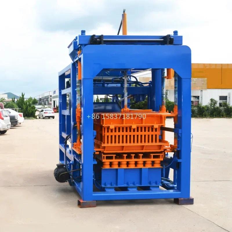 Automatic Hydraulic Pressure Cement Brick Making Machine QT4-15 Hollow Interlocking Brick Concrete Block Making Machine Price