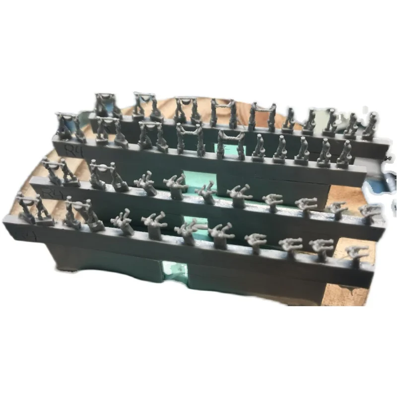 

Миниатюрная супер супер мини 1/350 фигурка из смолы, модель темно-синего человека безстрашного возраста, комплект 4 (о 52-желетов)