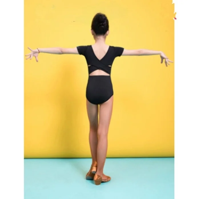 

Новый танцевальный костюм для латиноамериканских танцев 2025 года: детский танцевальный топ, летний комбинезон для тренировок, модный женский цельный наряд, сценический костюм