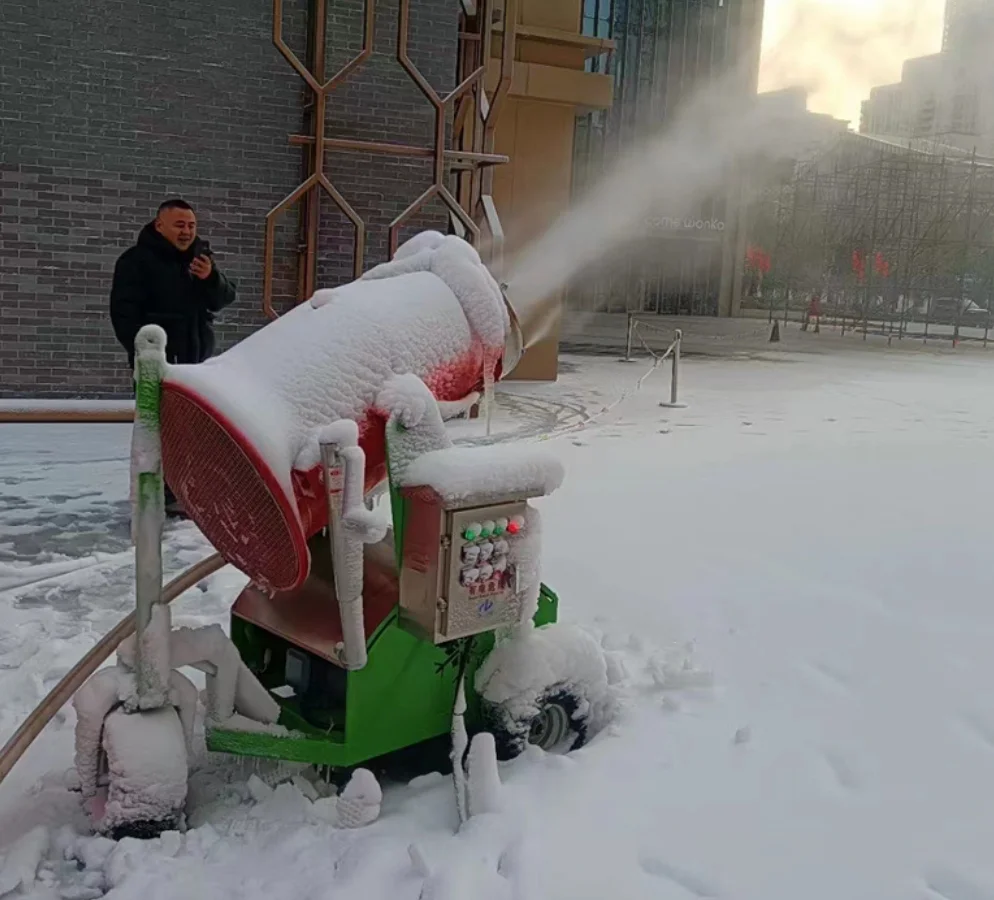 Industrial Outdoor Snow Making Machine Fully Automatic Snow Gun Cannon Equipment for Ski Resorts Landscape