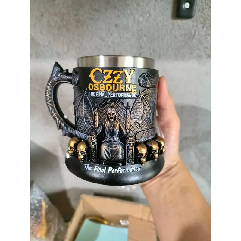 

Ozzy Osbourne Whiskey Bottle Back To The Beginning Commemorative Whiskey Wine Bottle Home Decor Statue Collection Crafts