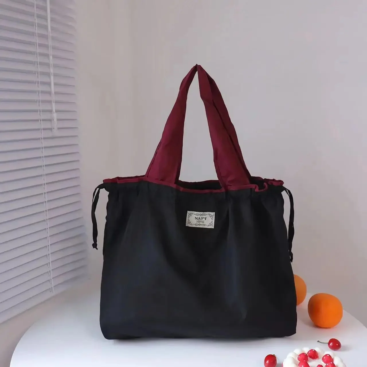 

1PC Environmentally Friendly Shopping Bag, Foldable One Shoulder Carrying Bag, Portable Supermarket Grocery Bag
