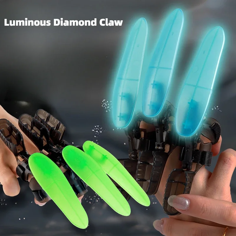 Novel and Quirky Toys Calable Night Light Wolverine Claw Creative Toys Mechanical Claw Decompression Plastic Material