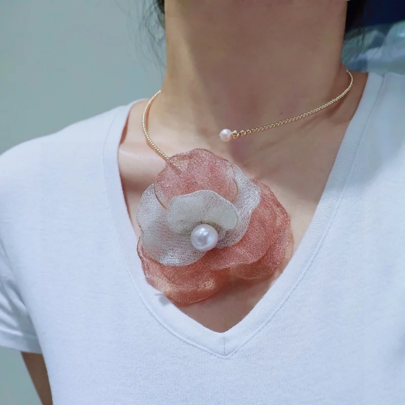 

SGARIT Trending Italian Craftwork Flower Lace 13-14mm 14k Gold Filled Natural Pearl Chocker Necklace for Women Jewellery