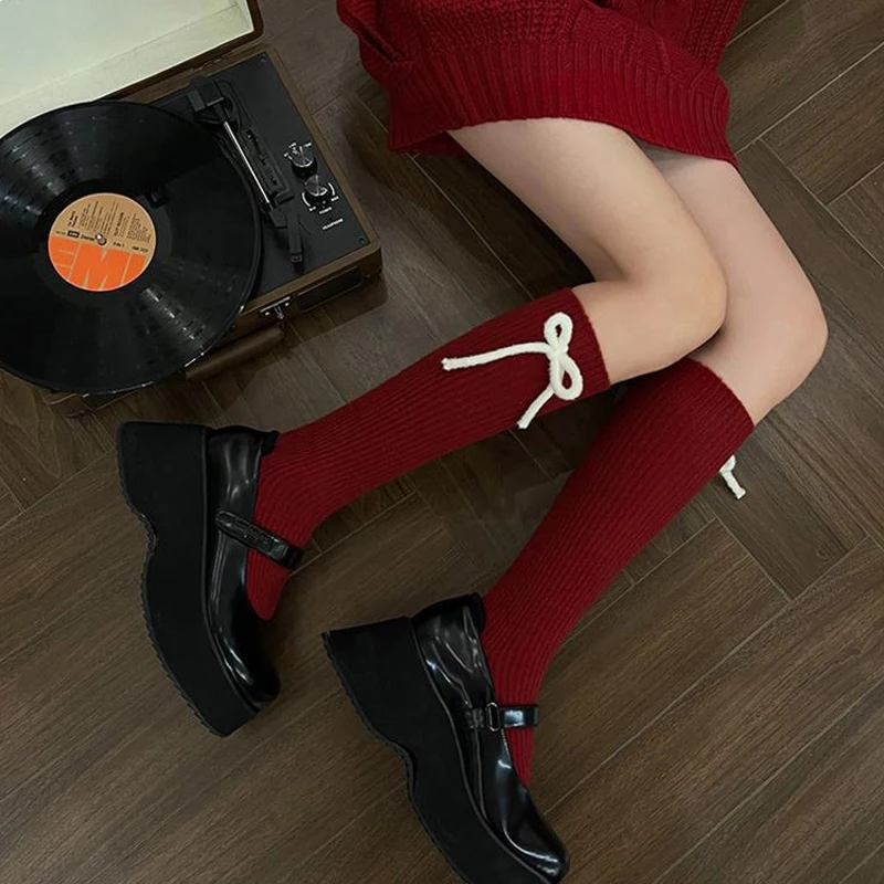 Kobiety Winter New Sweet Red Cashmere Bow Stockings Y2K Hot Girls Retro Deer Velvet Warmth Mid-tube Pile Socks Gift【A】