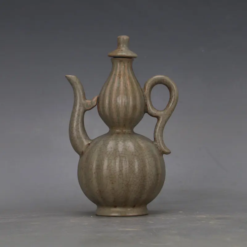 Vintage Style Chinese Ru Ware Celadon Gourd Shaped Ewer Spur Marks Melon Ribbed Handmade Ceramic Home Decor