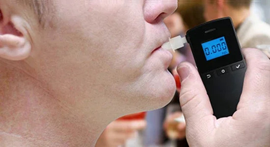 

WG319 Wall-Mounted Coin Operated Breathalyzer Public Use Alcohol Tester OEM & ODM Services Available
