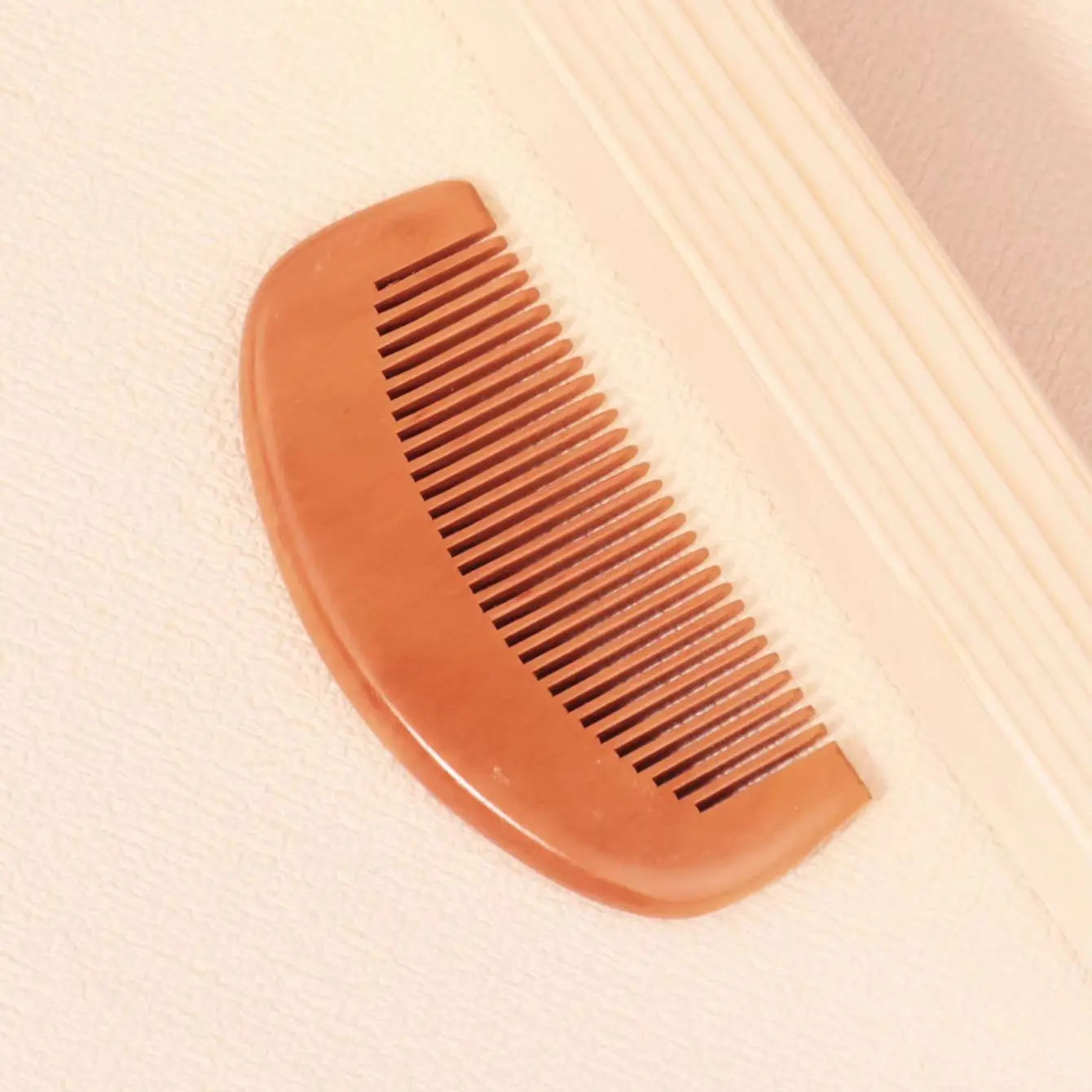 1pc wooden hair comb with dense teeth, wooden anti-static comb, massage scalp to exfoliate, special for real hair wigs