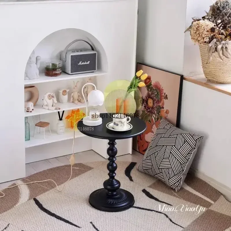 Nordic Retro Iron Small Round Table, Creative Movable Coffee Table & Sofa Side Table for Living Room & Bedroom