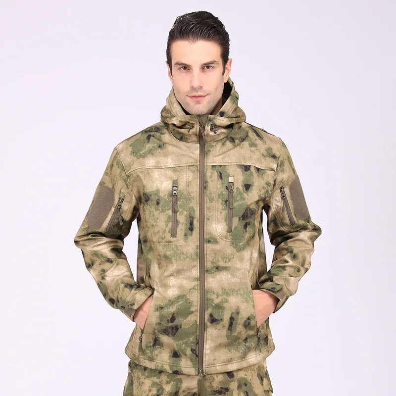 

Outdoor Camouflage Soft Shell Assault Suit Wind-Waterproof Tactical Shooting Hooded Jacket Wear Resistant Mountaineering Suit