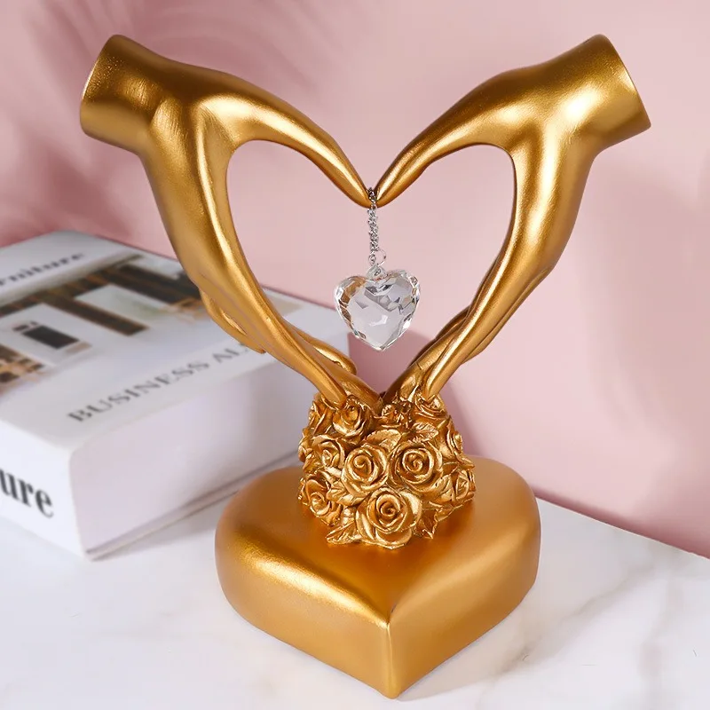 Creative Wedding Valentine's Day Gift Heart To Heart Resin Crafts Decoration Porch Wine Cabinet Living Room Window Decoration