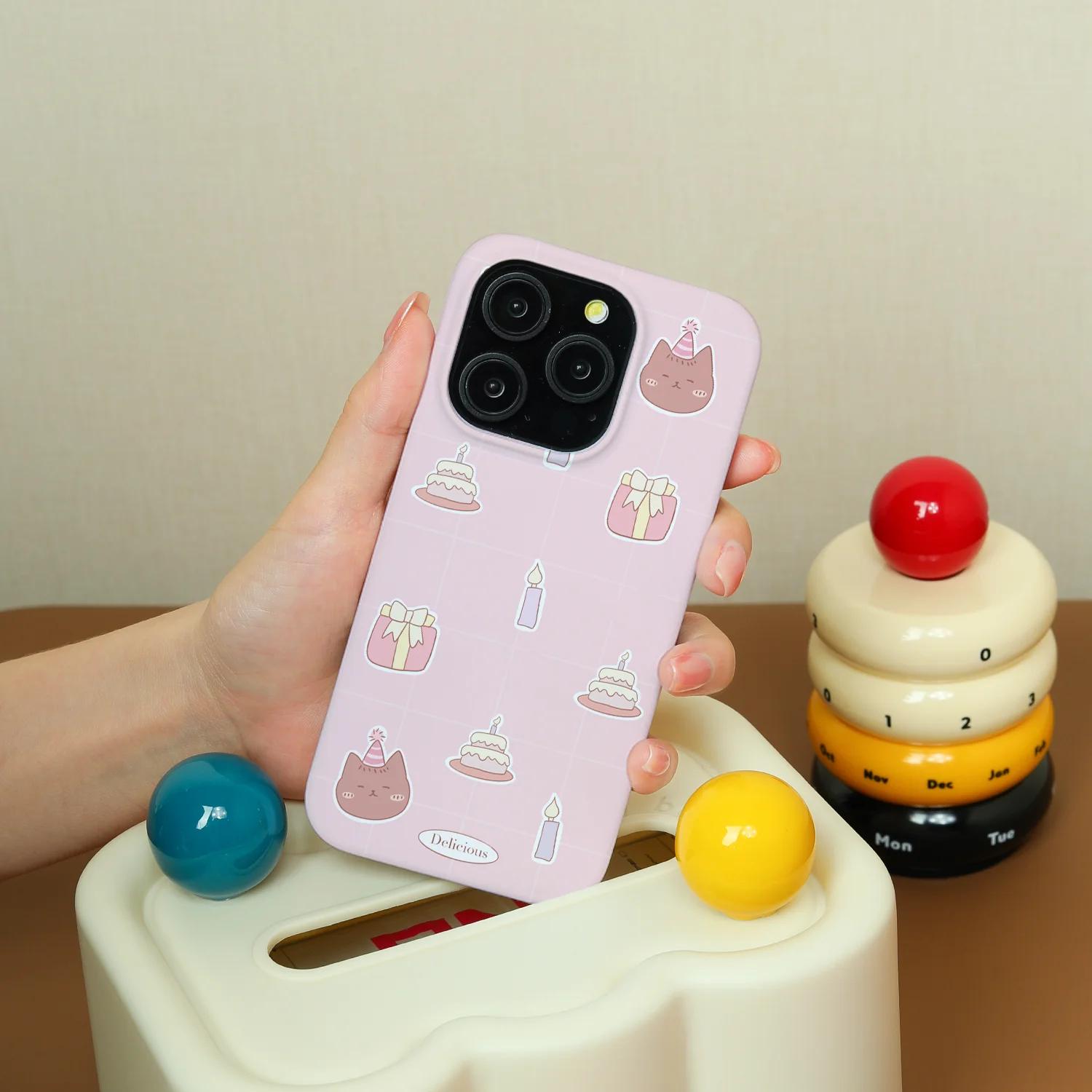 Birthday Cat iPhone 16 Promax Filing Round Edge Phone Case, Small and Cute Personalized Creative Matte Fall Protection Case