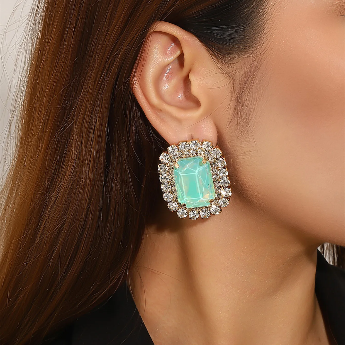 Emerald Cut Big Crystal Stud Earrings Women Silver Plated Halo Rhinestone Rectangle Statement Earrings Wedding Party Luxury Jewe
