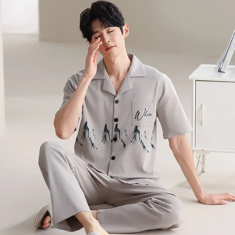 

Новинка 2023 года, летние хлопковые пижамные комплекты больших размеров с короткими рукавами и длинными брюками для мужчин, корейская свободная одежда для сна, домашняя одежда, домашняя одежда