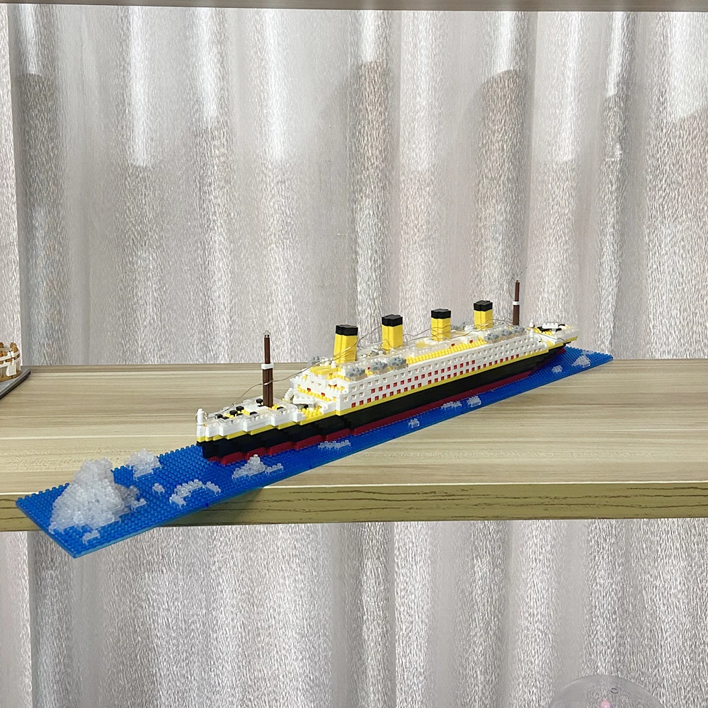 Zestaw klocków w kształcie statku Titanic: edukacyjna zabawka DIY, historyczny dokładny model, idealny dla hobbystów i budków historii