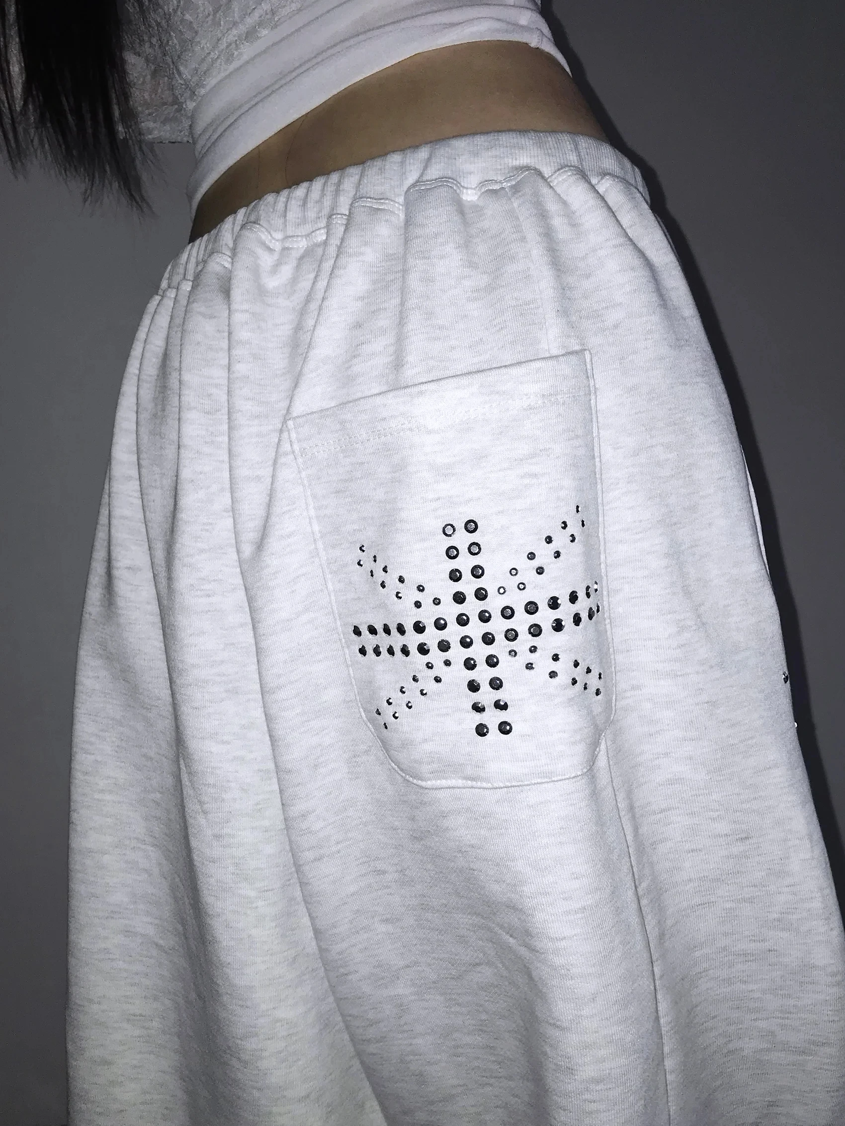 2026 Neue amerikanische Retro-Streetwear Y2K Spicy Girl Hot Diamond Kordelzug Weite Freizeithose Lockere Schlankheits-Gerade Hose