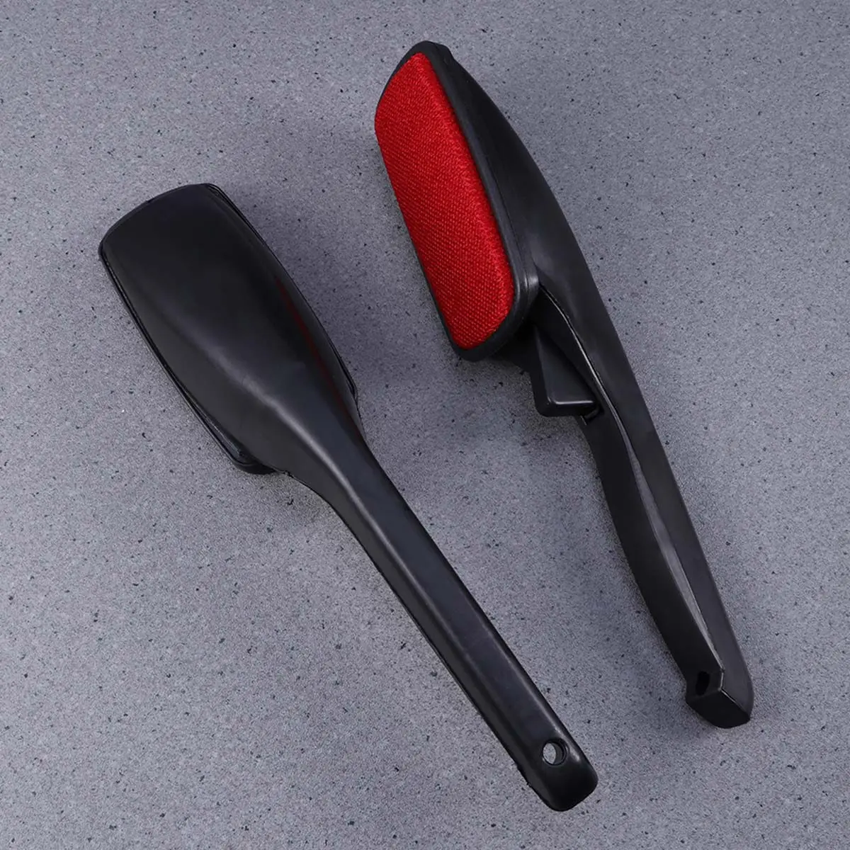 2Pcs Static Clothes Dust Remover Brush Pet Hair Lint Cleaner for Apparel Upholstery Bedding Carpets Cars Left Right Hand Use