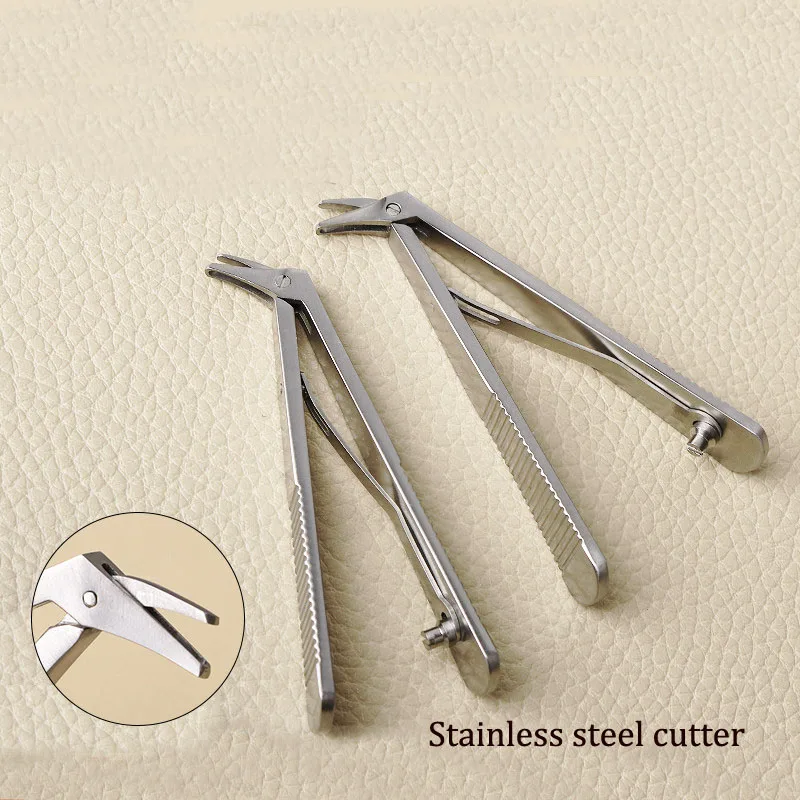 stainless-steel-push-type-cutting-instrument-for-micro-ophthalmology-scleral-cutting-instrument-beak-shaped-curved-tip