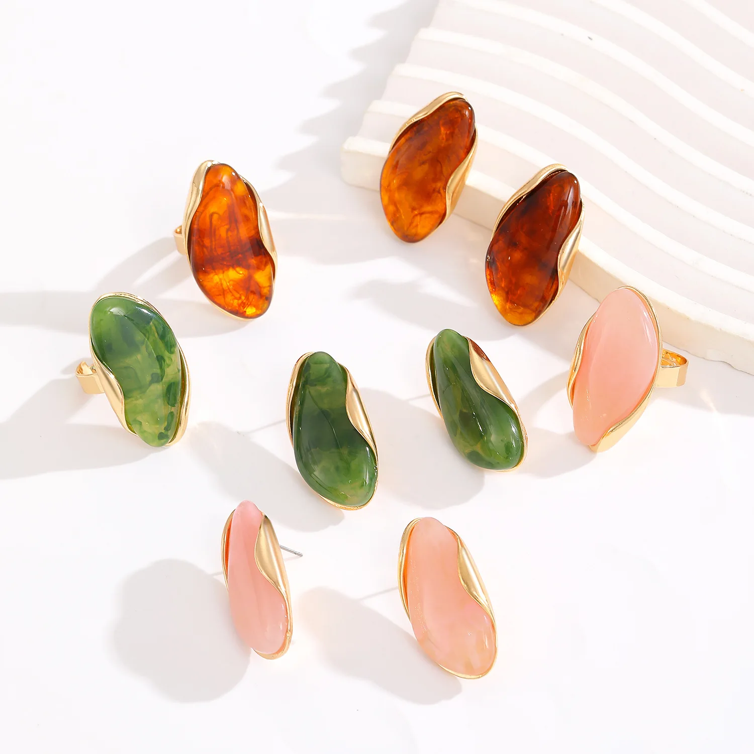 French Vintage Translucent Resin Stainless Steel Stud Earrings for Women Retro Chunky Geometric Jewelry Autumn Accessories Gifts