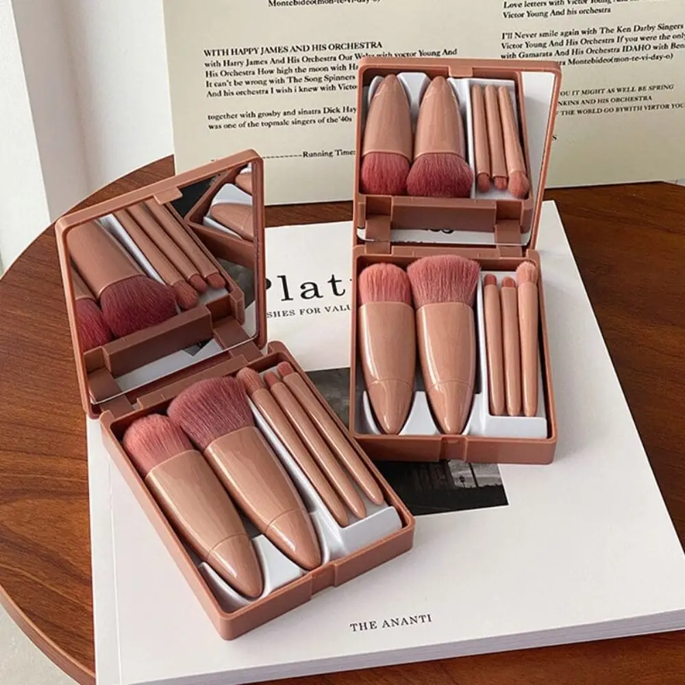 Con scatola a specchio Pennello cosmetico portatile Set di pennelli per trucco multifunzione in fibra artificiale Pennello per fondotinta Pennello per ombretto