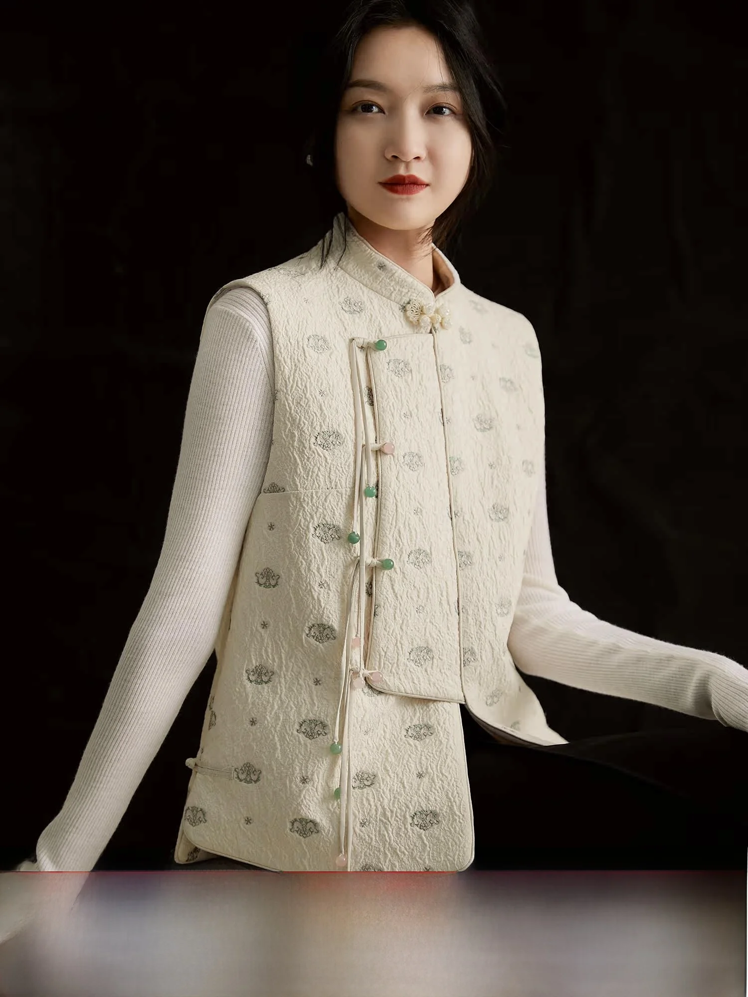 

Женский модный жилет Xhange из роскошного шелка с хлопковой подкладкой, стеганый, с технологией сохранения тепла, с цветочной вышивкой в традиционном китайском стиле, для офиса (OL)