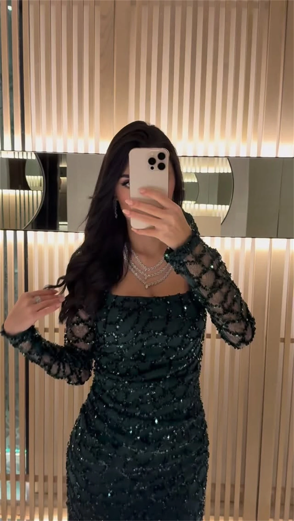 Contessa Custom Square Neck Long Sleeve Sequin Evening Dress Luxury robes de soirée Classic Formal Evening Gowns Floor Length