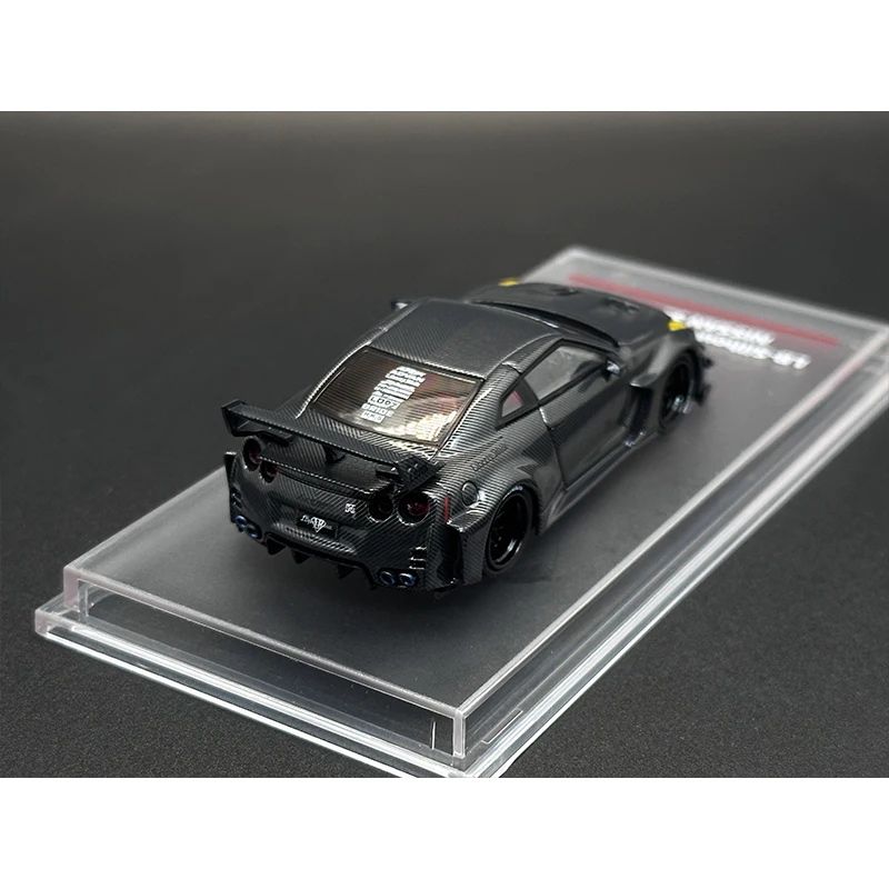 CM In Stock 1:64 LBWK GTR R35 Super Silhouette 35GT-RR Full Carbon Black Diecast Diorama Car Model Collection Miniature Toy