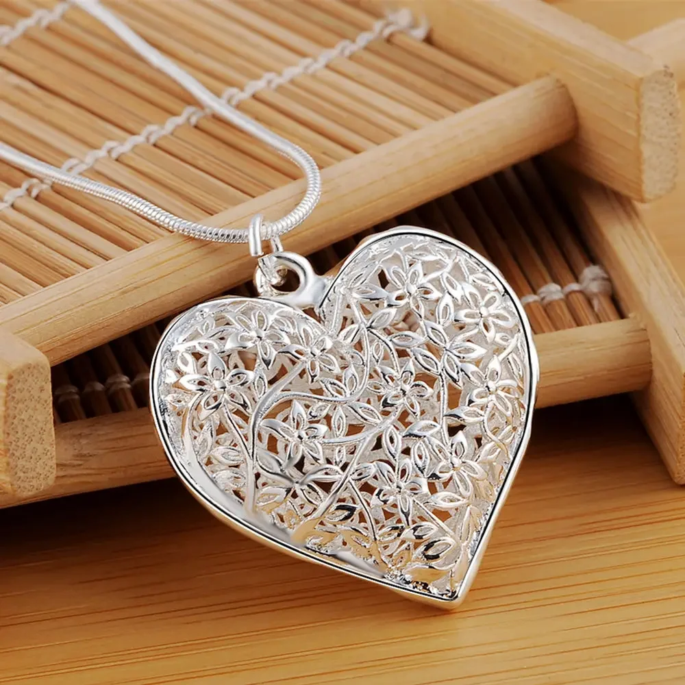 Wholesale different Free shipping fashion silver color jewelry elegant charms wedding exquisite heart necklace women , P218