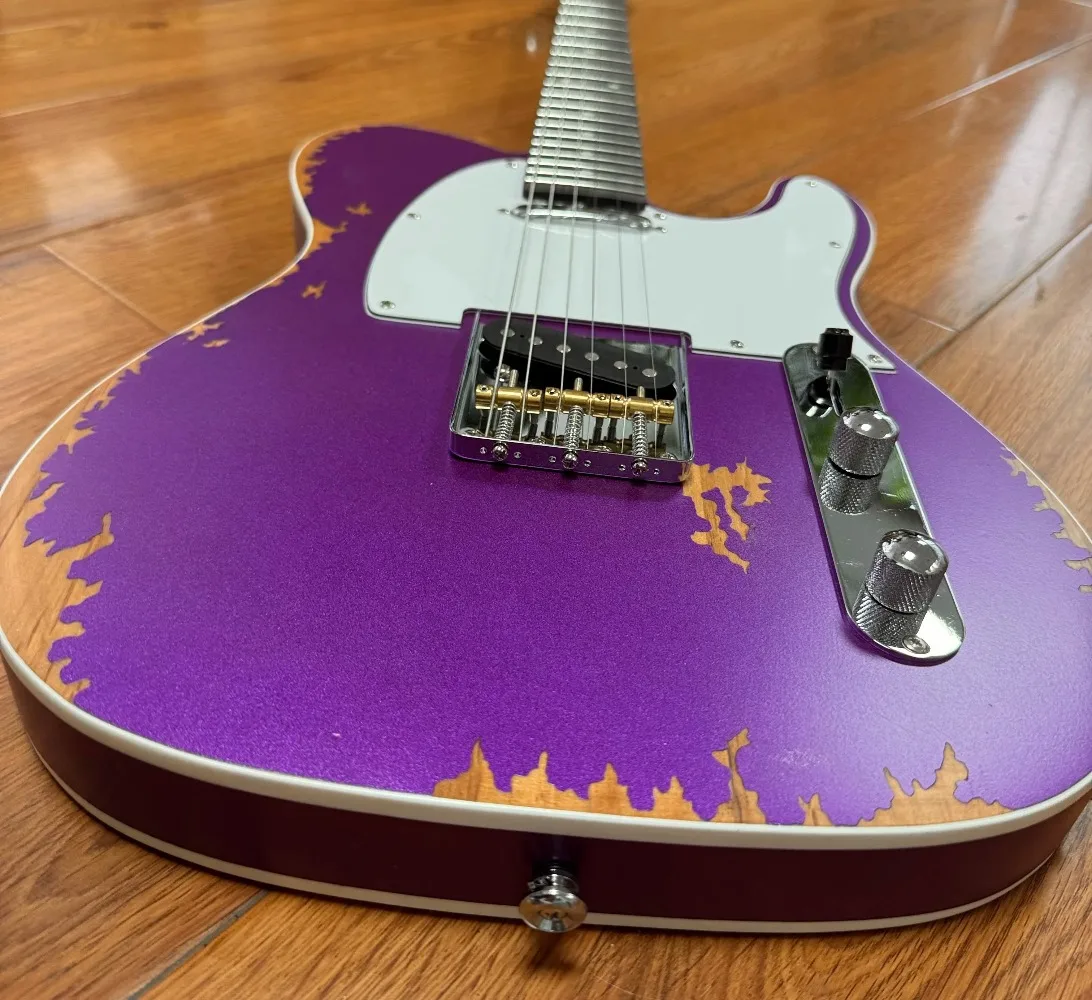Performance Guitar With 6 Strings Retro Purple Color Style Rock Guitar Rosewood Fingerboard Guitar Body Old-Style Hardware