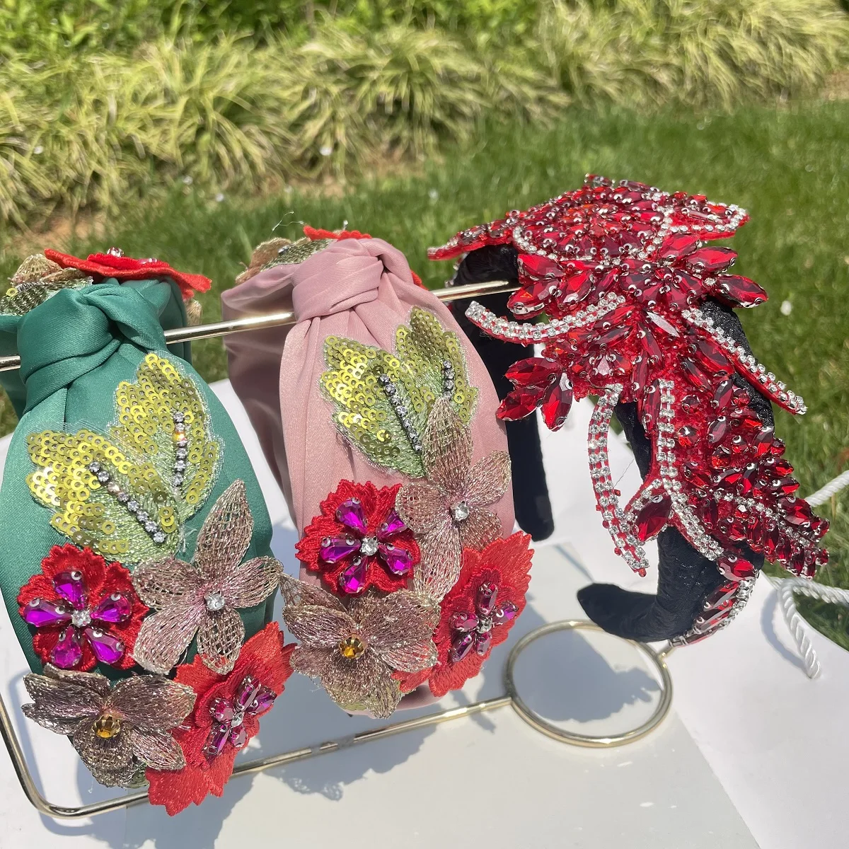 

Red Rhinestone Headband Wide Top Knot Headband Beaded Crystal Jeweled Hairband Embellished Flower Headhoop for Girls Women