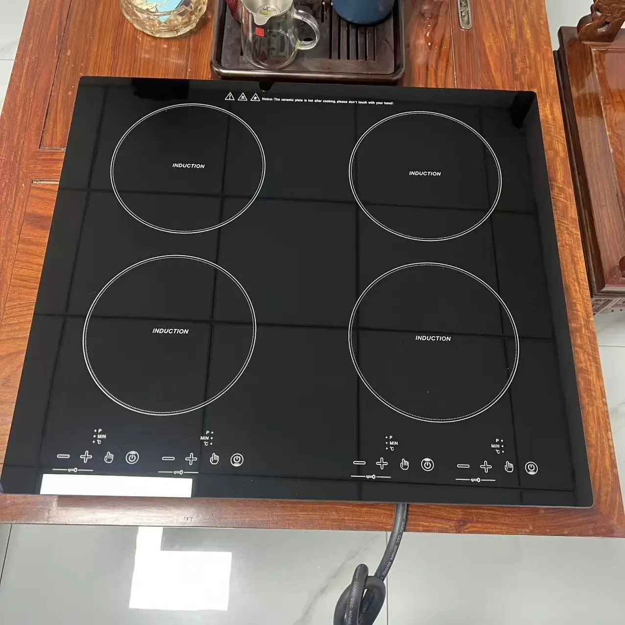 Induction Wheel Hub Cooker Desktop Available Size 4/5/6 Head Built-in Rice Cooker Black Touch Panel 2000W * 4 220V 50/60Hz