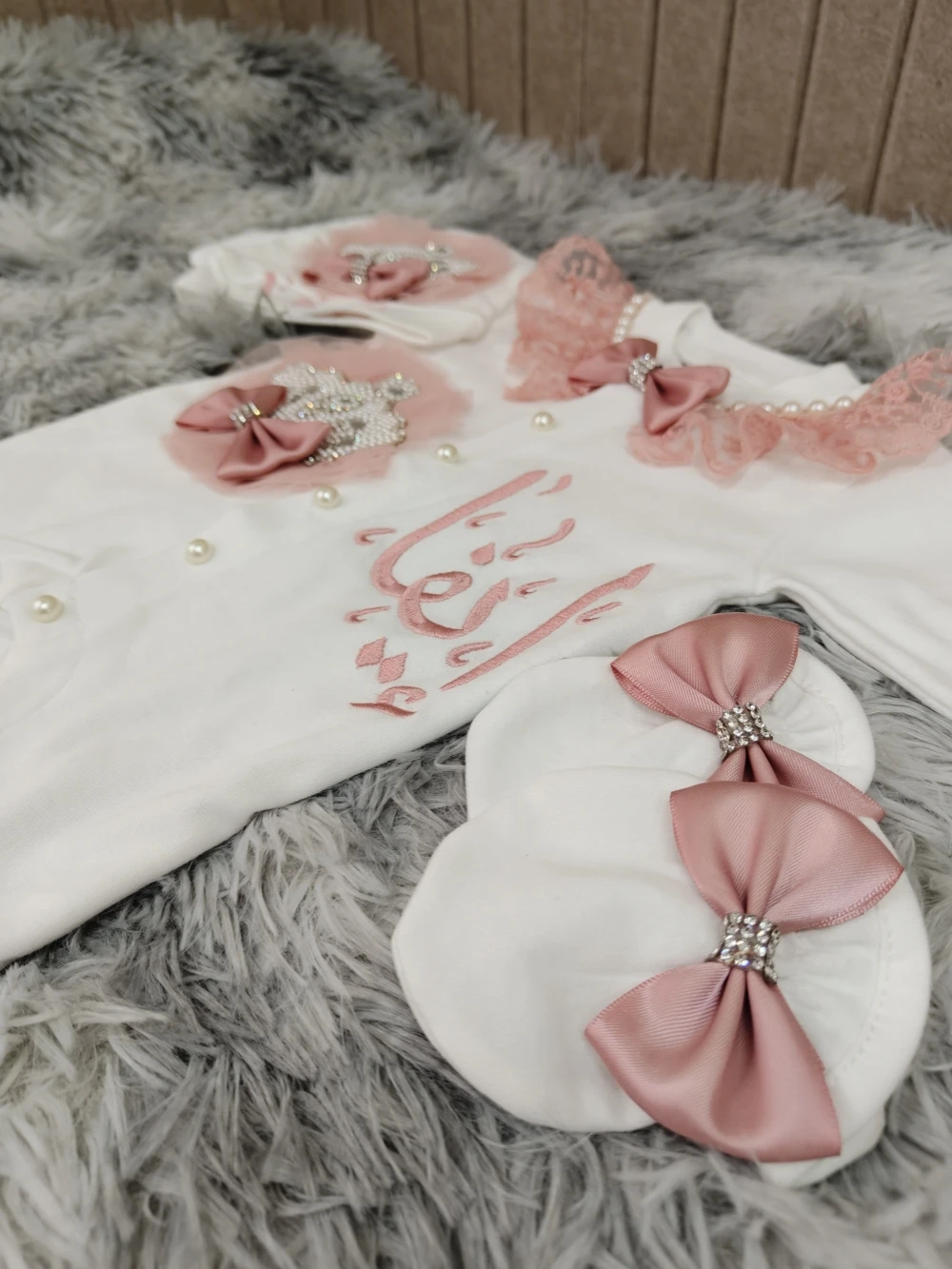 Custom Name Lilax Baby Girl Jewels Crown Layette 3pcs Gift Set 0-3 Months Pink Butterfly Take Me Home Cotton Romper Outfit Set