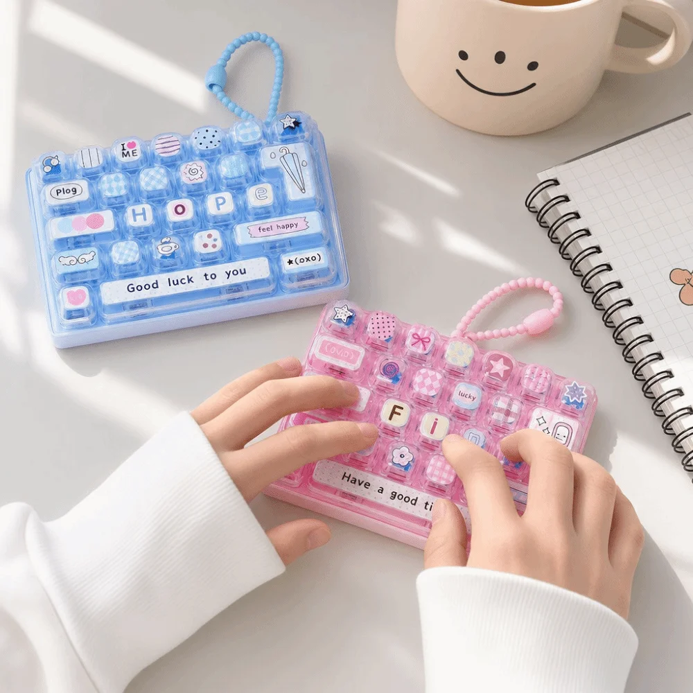 26-Key Decompression Button Transparent Dual-Tone Simulation Keyboard Mini Keyboard Pendant Cute Design Keyboard Keychain