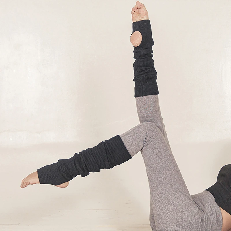 

1 Pair Warm Yoga Socks Women Winter Professional Sports Leggings Socks Long Tube Over The Knee Pilates Socks Leg Protection