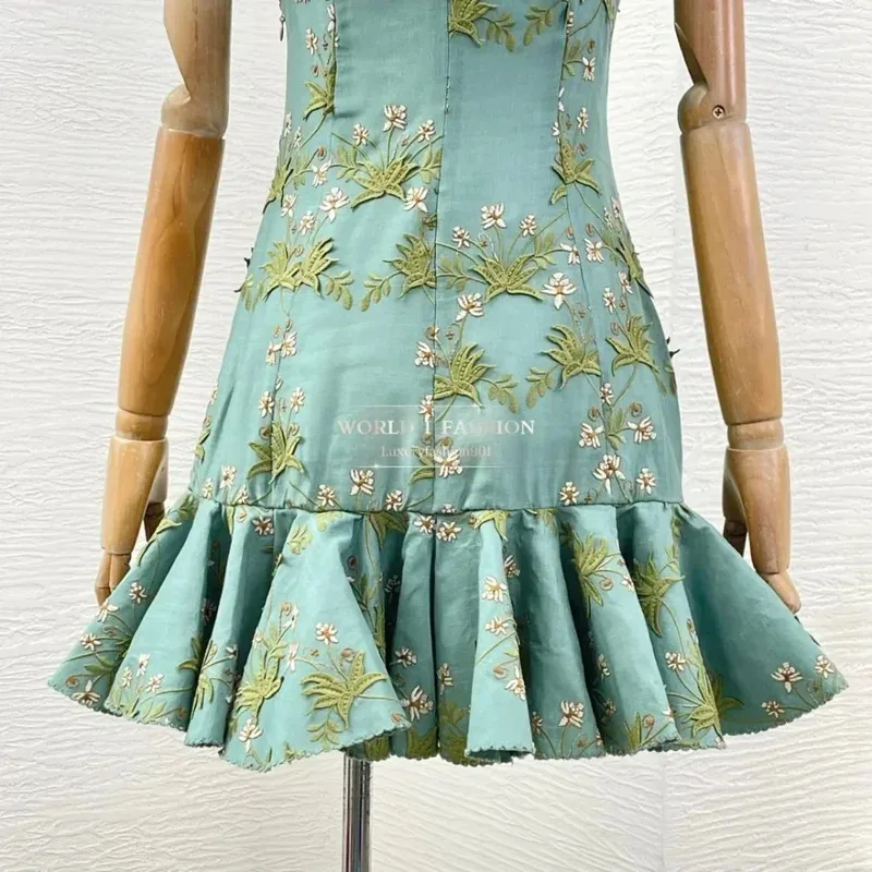 グリーンの花柄刺繍ノースリーブプリーツマーメイドフィッシュテールミニドレス2025リネン