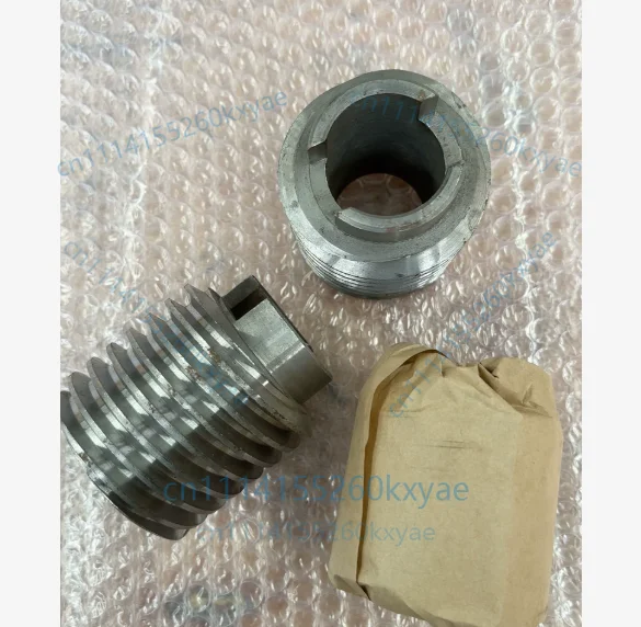 1PCS   6117 worm machine tool accessories cwa6185 cwa61100 the actual object is as shown