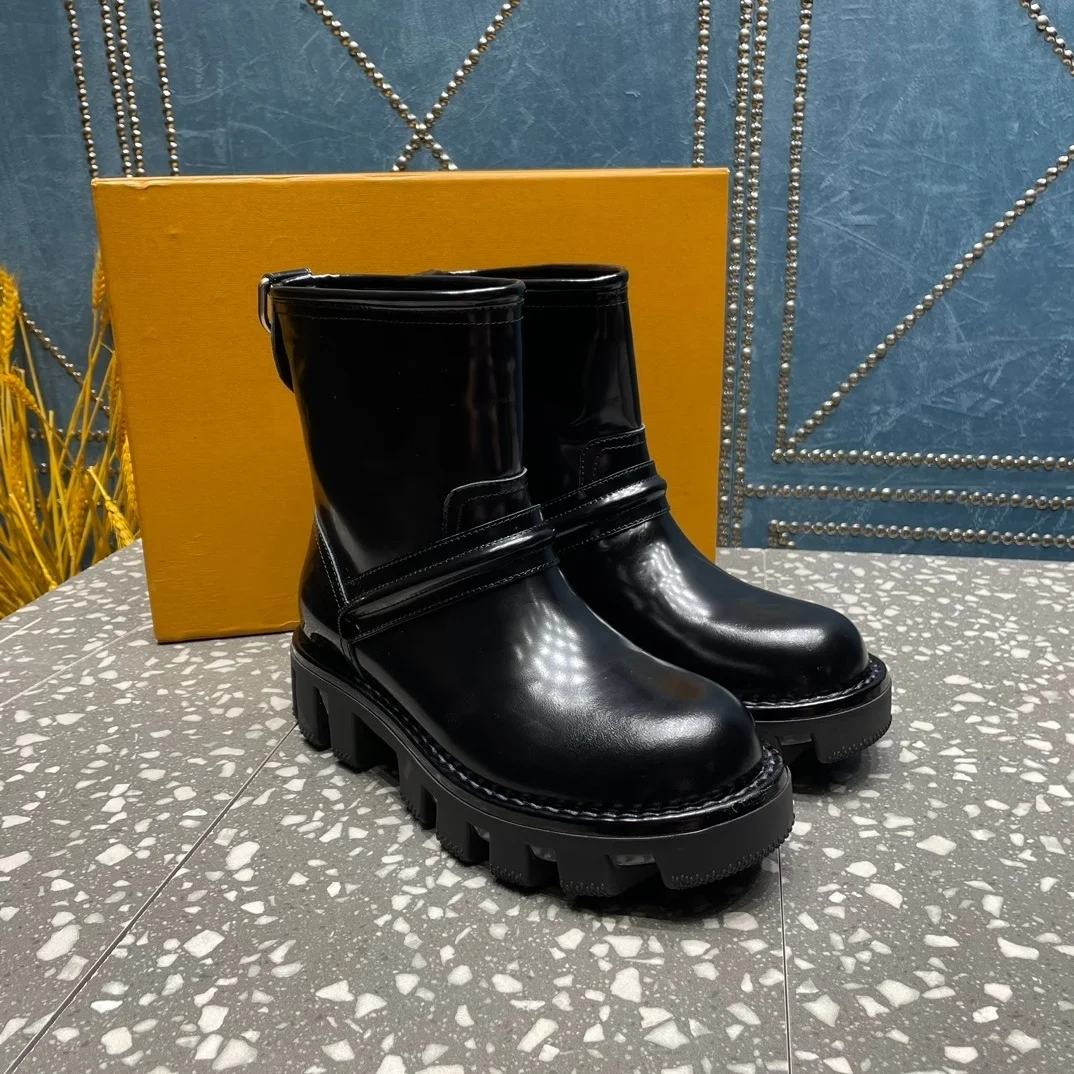 2026 High Quality winter Women Shoes Fashion Chunky Platform Slip On Ankle Boots For Daily ch24100908