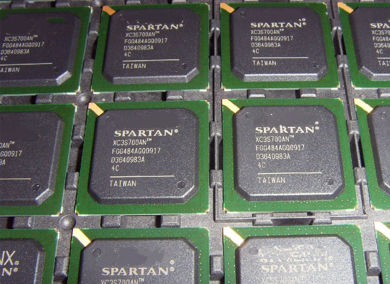 1~10pcs/lot XC3S700AN-4FGG484C XC3S700AN-5FGG484C/I BGA484 100% Brand New Original