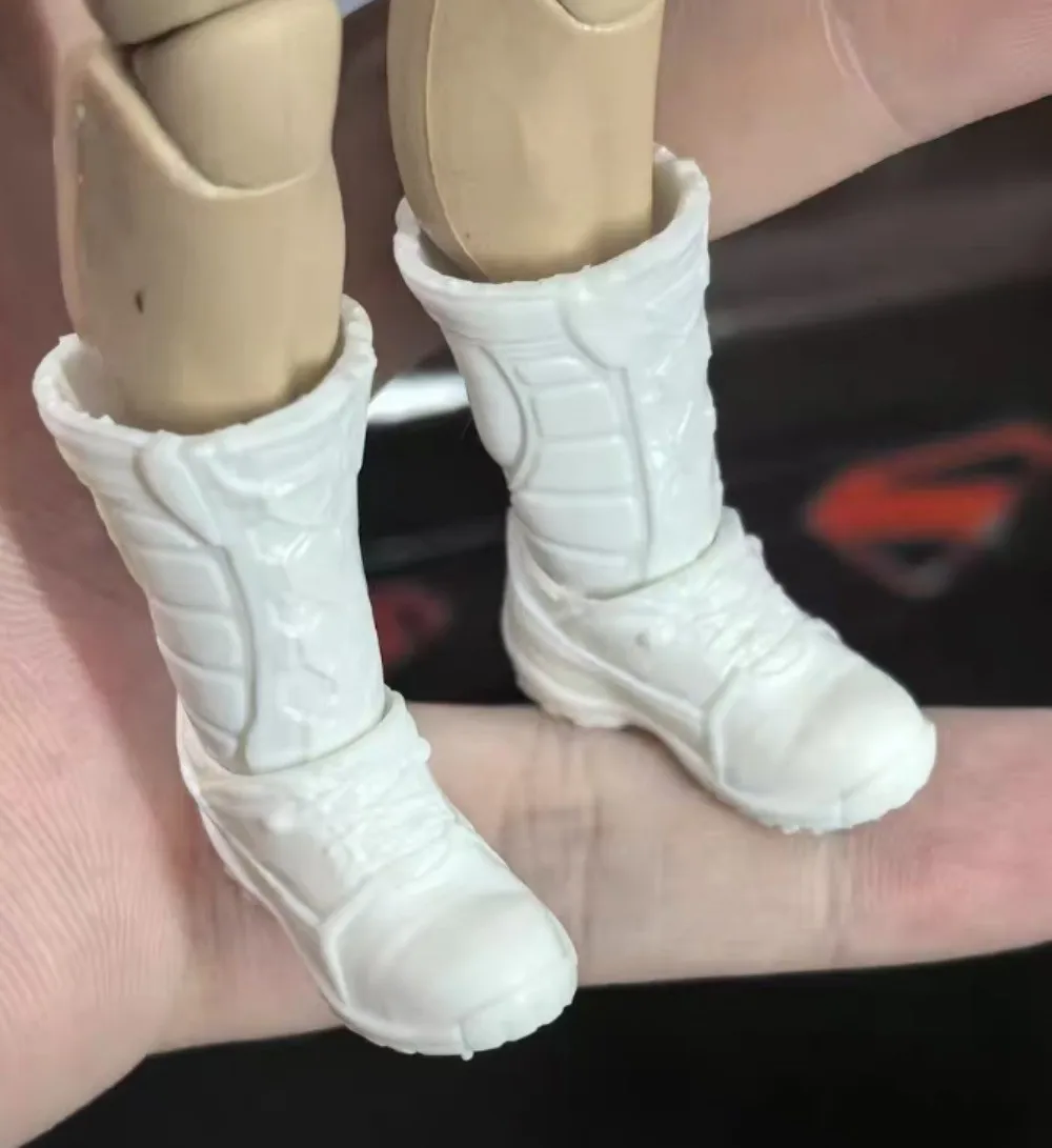 Modelo de botas em escala 1/12 para Gwtoys de 6''