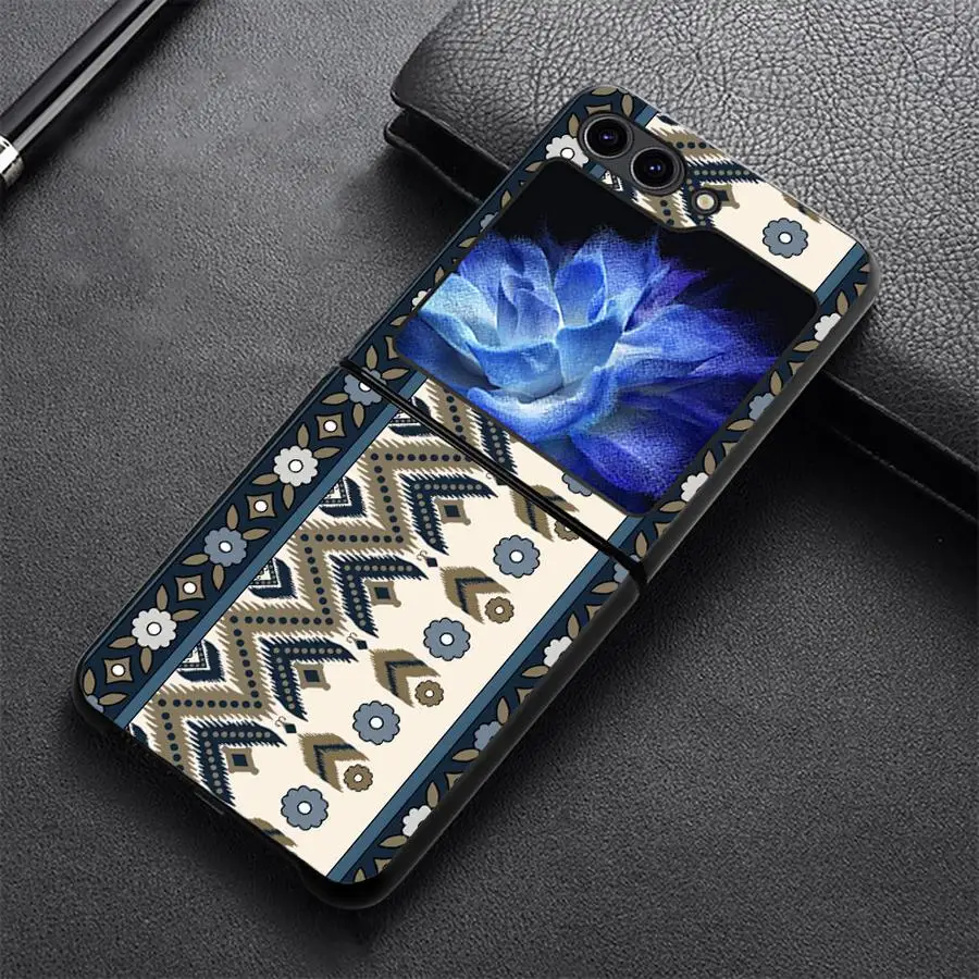 Boho Tribal Pattern Phone Cover Case for Samsung Galaxy Z Flip 8 Flip6 Flip4 Flip5 Flip3 Z Flip 7 6 5 4 3 Flip7 FE