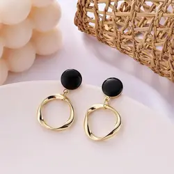 Retro Style French Small Black Circle Earrings Without Piercing Hole Temperament Ear Clips Earrings for Women Female Party