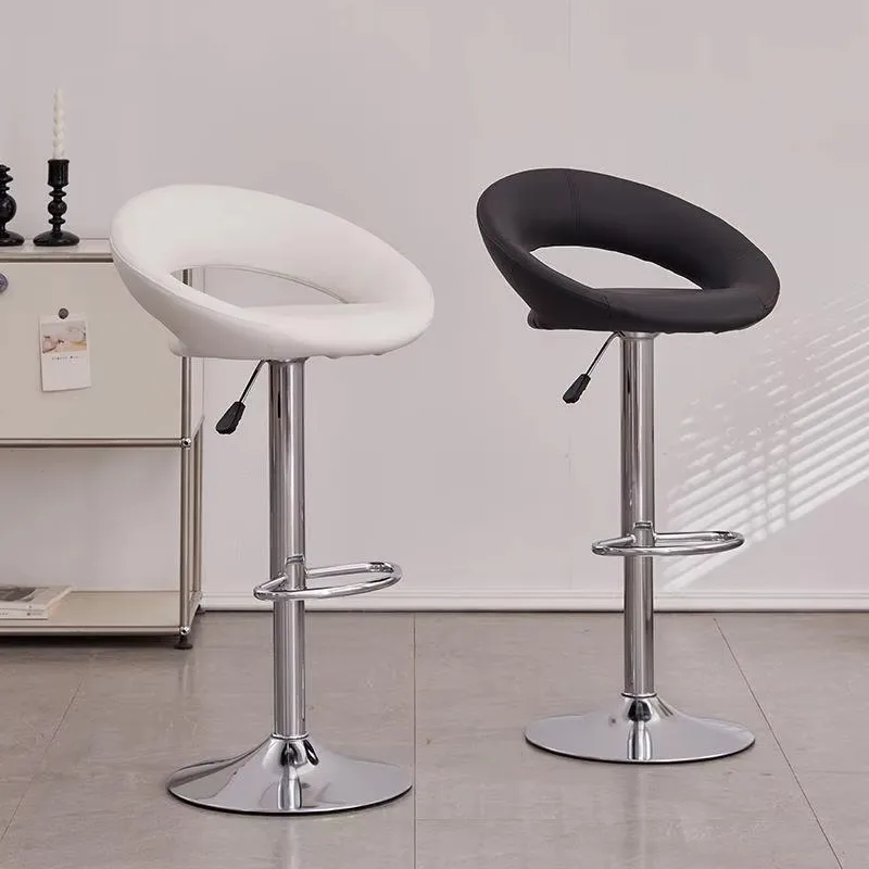 silla-de-bar-moderna-2026-ajustable-en-altura-sin-brazos-con-asiento-de-cuero-y-base-cromada-para-muebles-de-bar-uso-comercial-en-exteriores