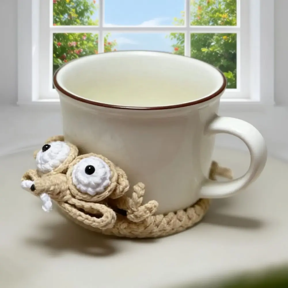 Pressable Crochet Squirrel Coasters Creative Relieve Stress Knitted Animal Mat Handmade Heat Resistant Woven Frog Coaster