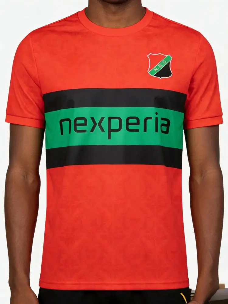 2026 Seizoen NEC Nijmegen Thuis Fans Voetbalshirts voor heren en dames Ademende T-shirts Kleding met korte mouwen Familie Kinder-T-shirts