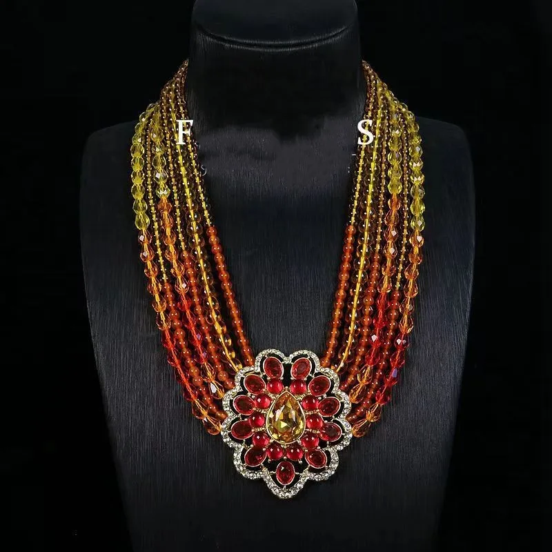 

French vintage flower multi-layer glass necklace set exquisite water zirconia senior sense of all the ornaments