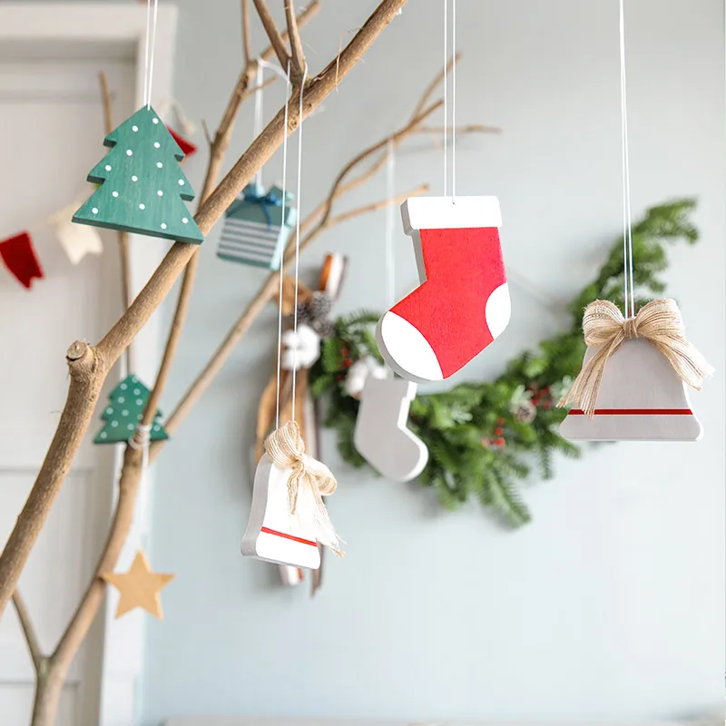 Socks, pine trees, stars, bells, snowman hats, gloves heart-shaped wooden pendants home Christmas tree decorations hanging flags